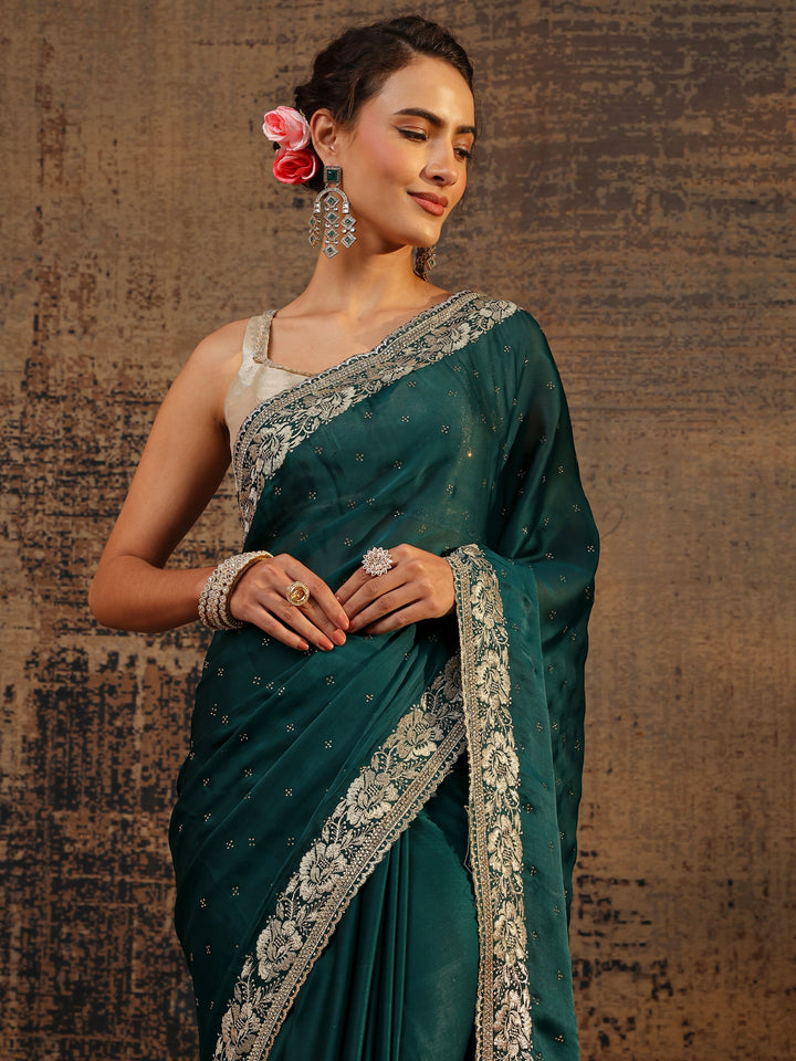 Green Embellished Silk Blend Saree With Unstitched Blouse Piece