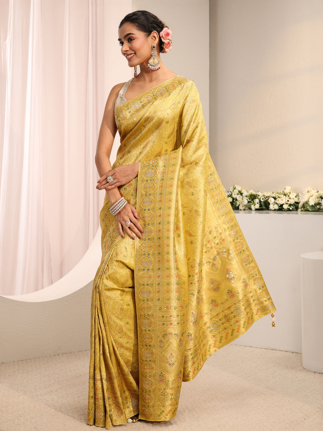 Libas Art Green Ethnic Woven Design Silk Blend Saree With Unstitched Blouse Piece
