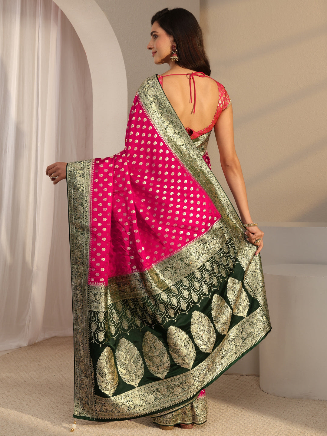 Libas Art Pink Banarasi Satin Saree With Unstitched Blouse Piece