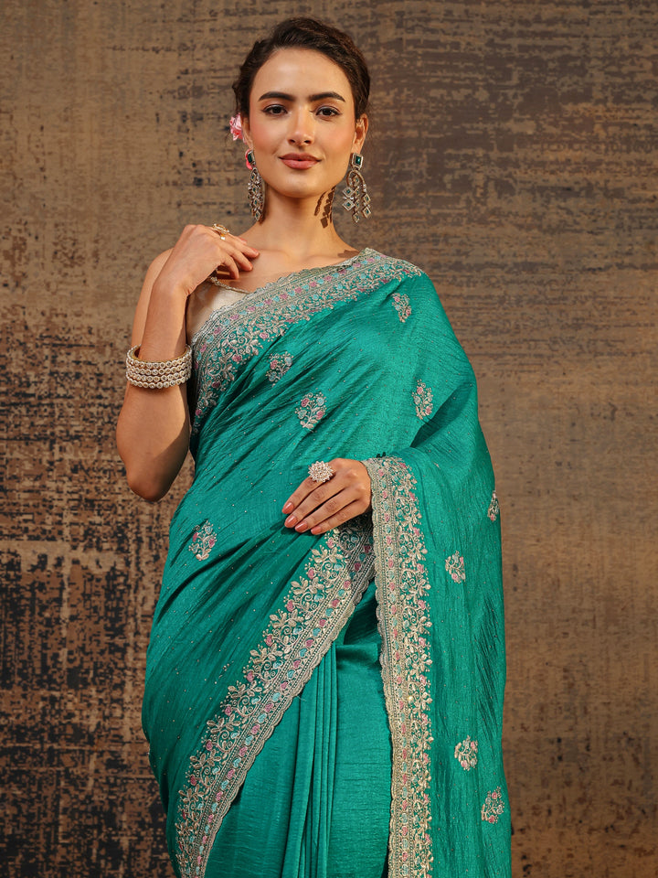 Green Floral Embellished Silk Blend Saree With Unstitched Blouse Piece