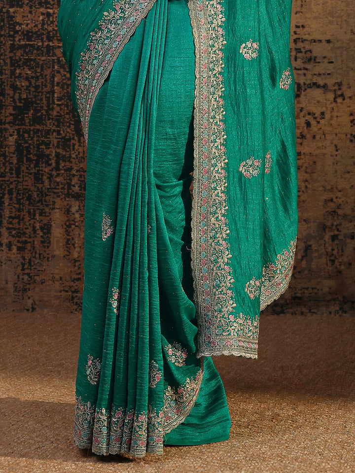 Green Floral Embellished Silk Blend Saree With Unstitched Blouse Piece