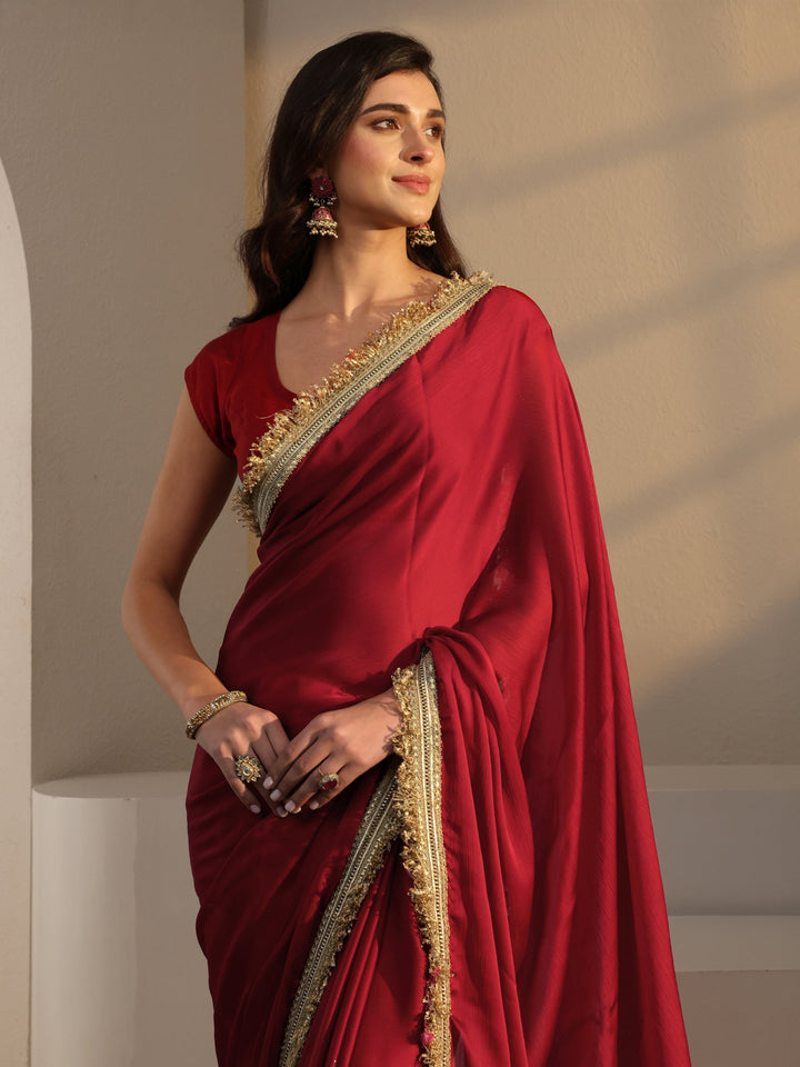 Red Solid Chiffon Saree With Unstitched Blouse Piece