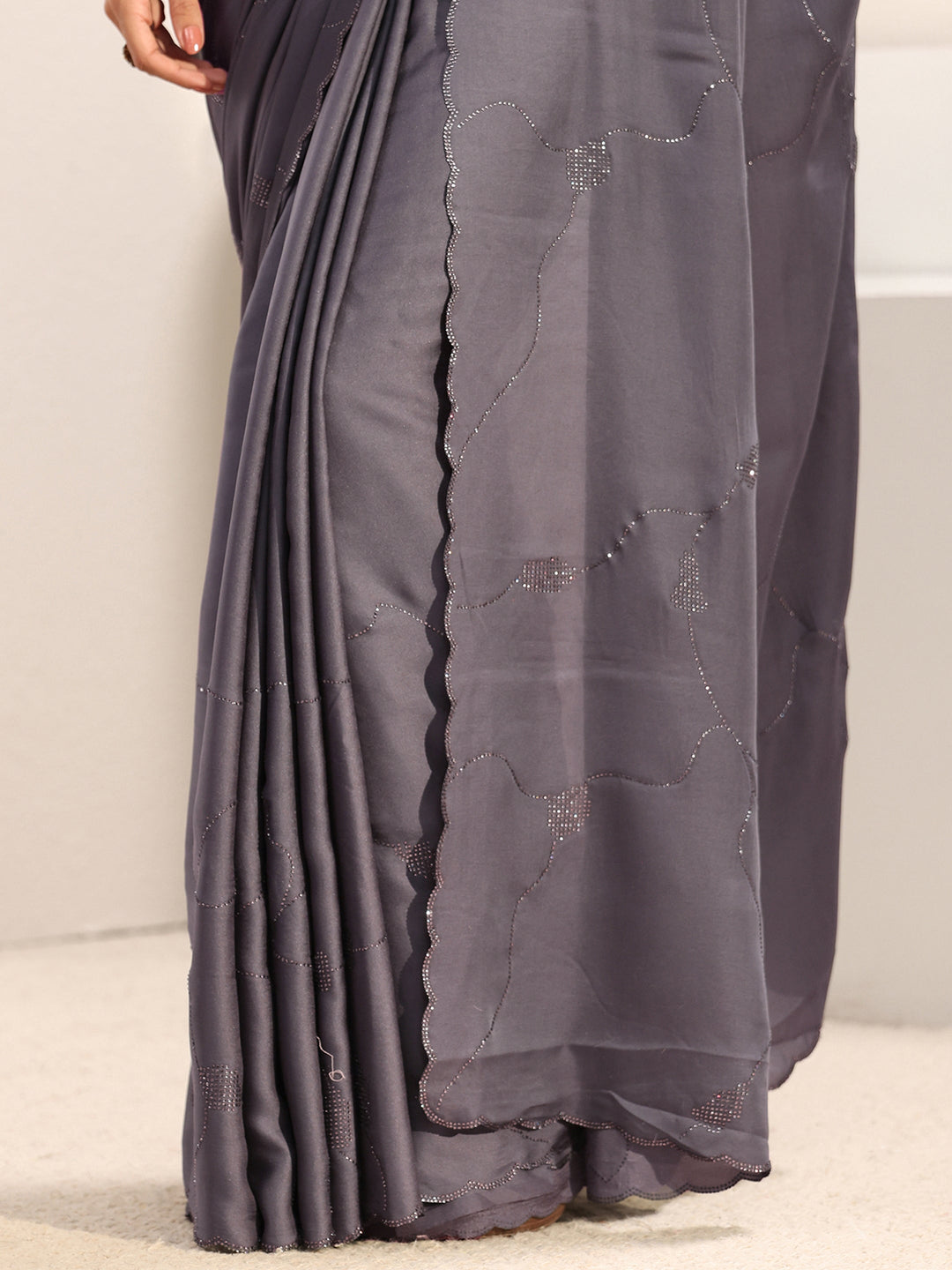 Grey Embellished Satin Saree With Unstitched Blouse Piece