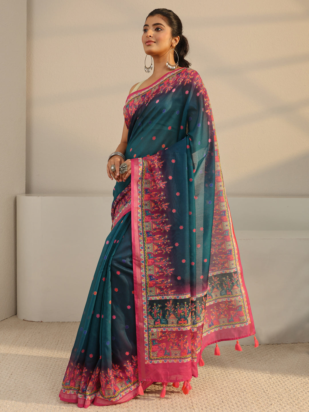 Blue Floral Printed Silk Blend Tassel Saree With Unstitched Blouse Piece