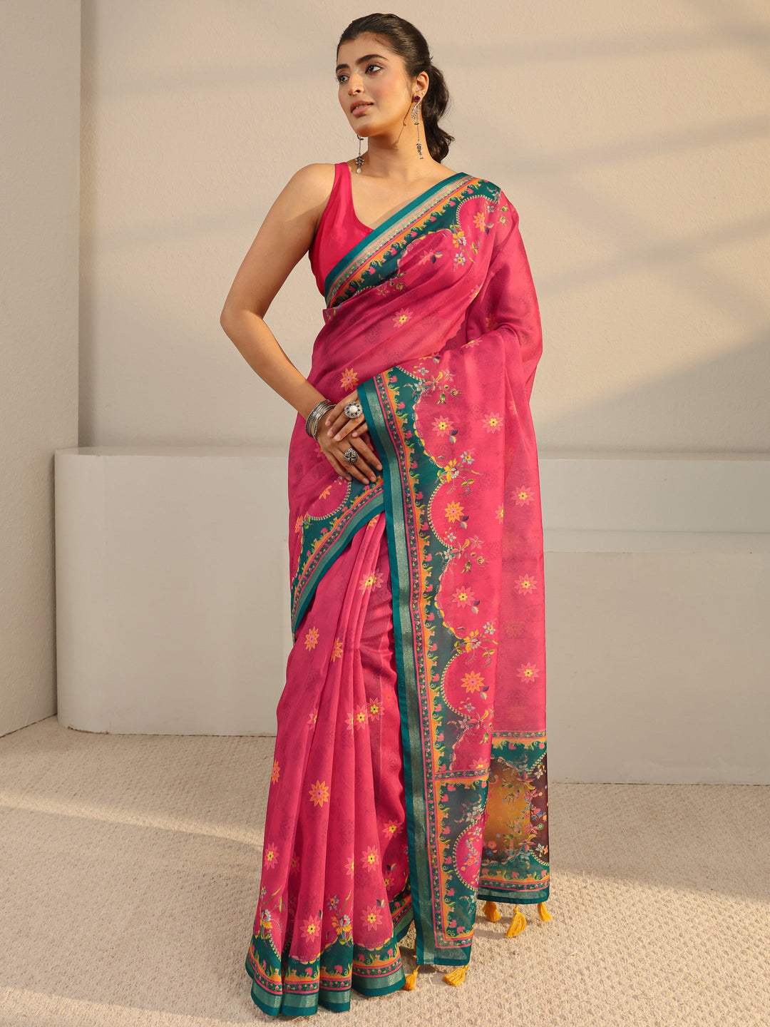 Pink Floral Printed Silk Blend Tassel Saree With Unstitched Blouse Piece