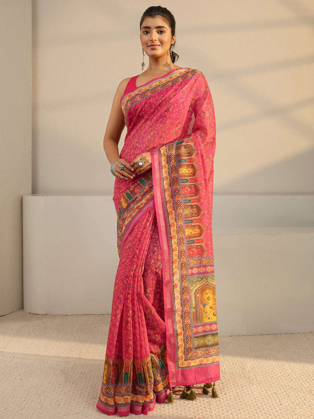 Pink Floral Printed Silk Blend Tassel Saree With Unstitched Blouse Piece