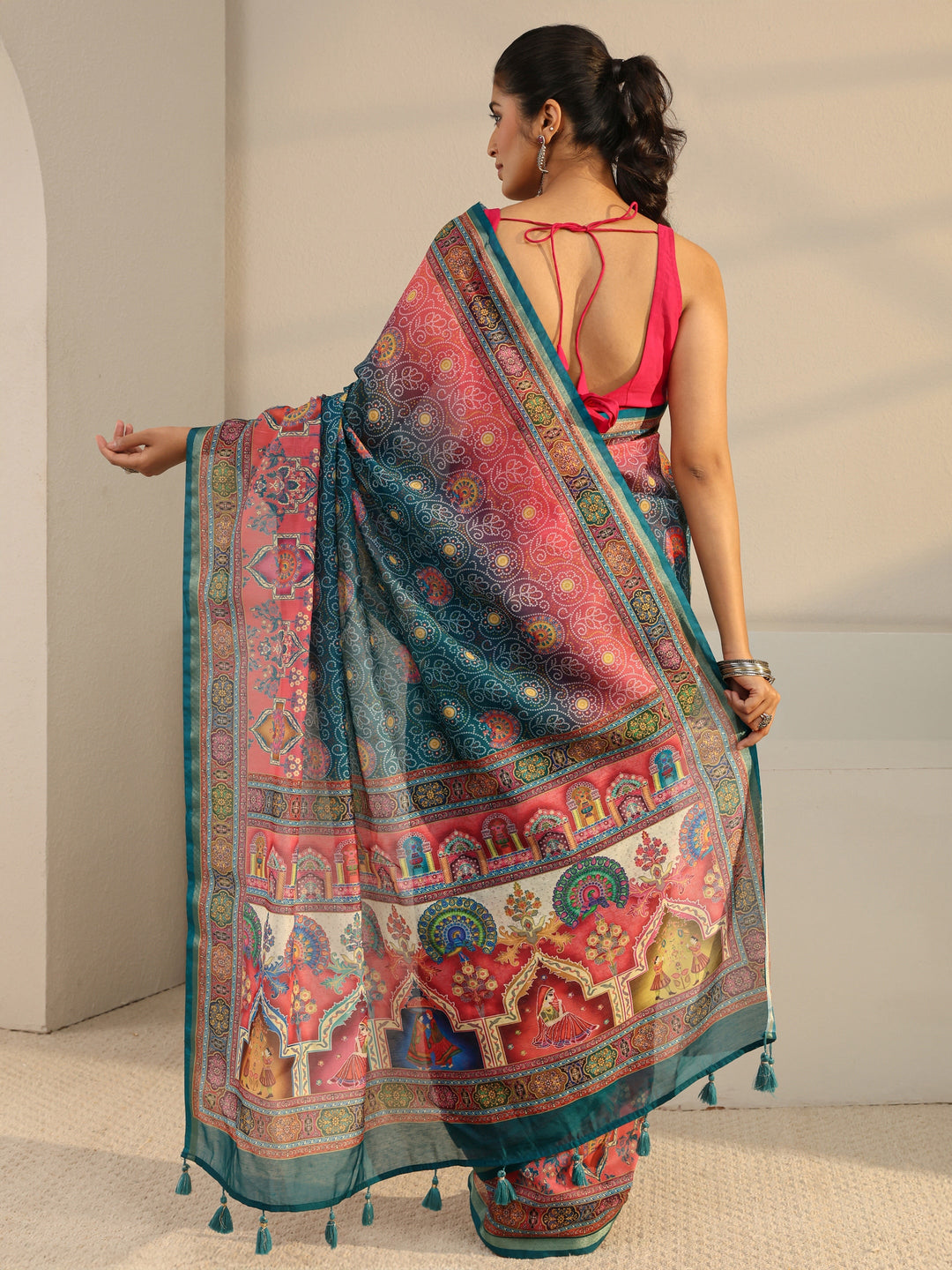 Green Bandhani Printed Silk Blend Tassel Saree With Unstitched Blouse Piece