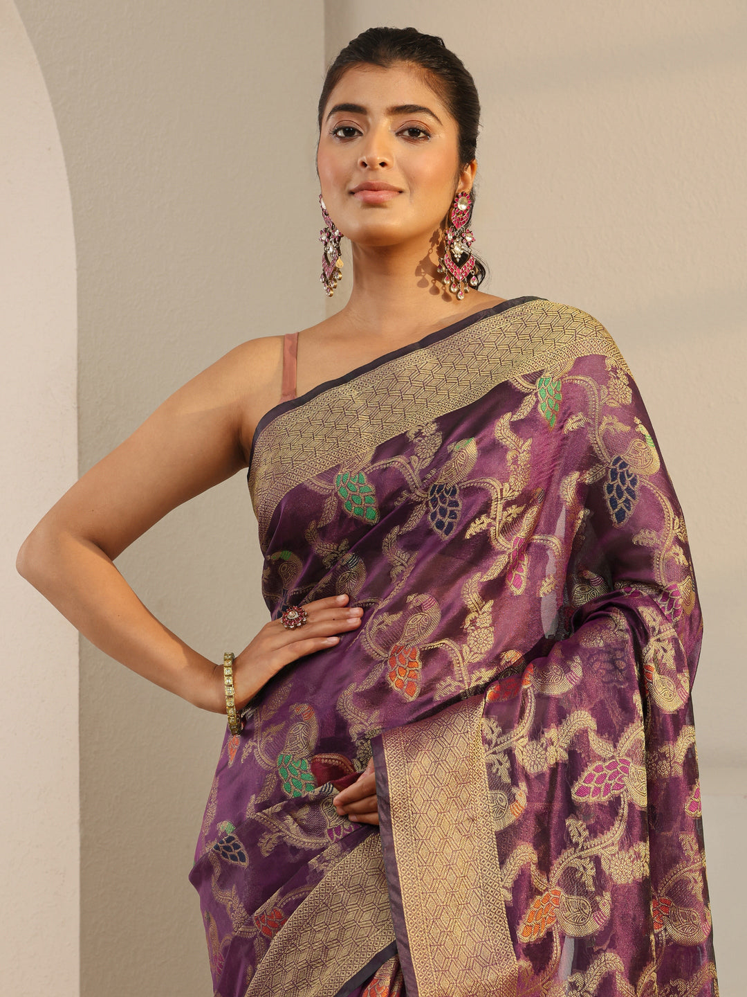 Purple Floral Woven Design Silk Blend Saree With Unstitched Blouse Piece