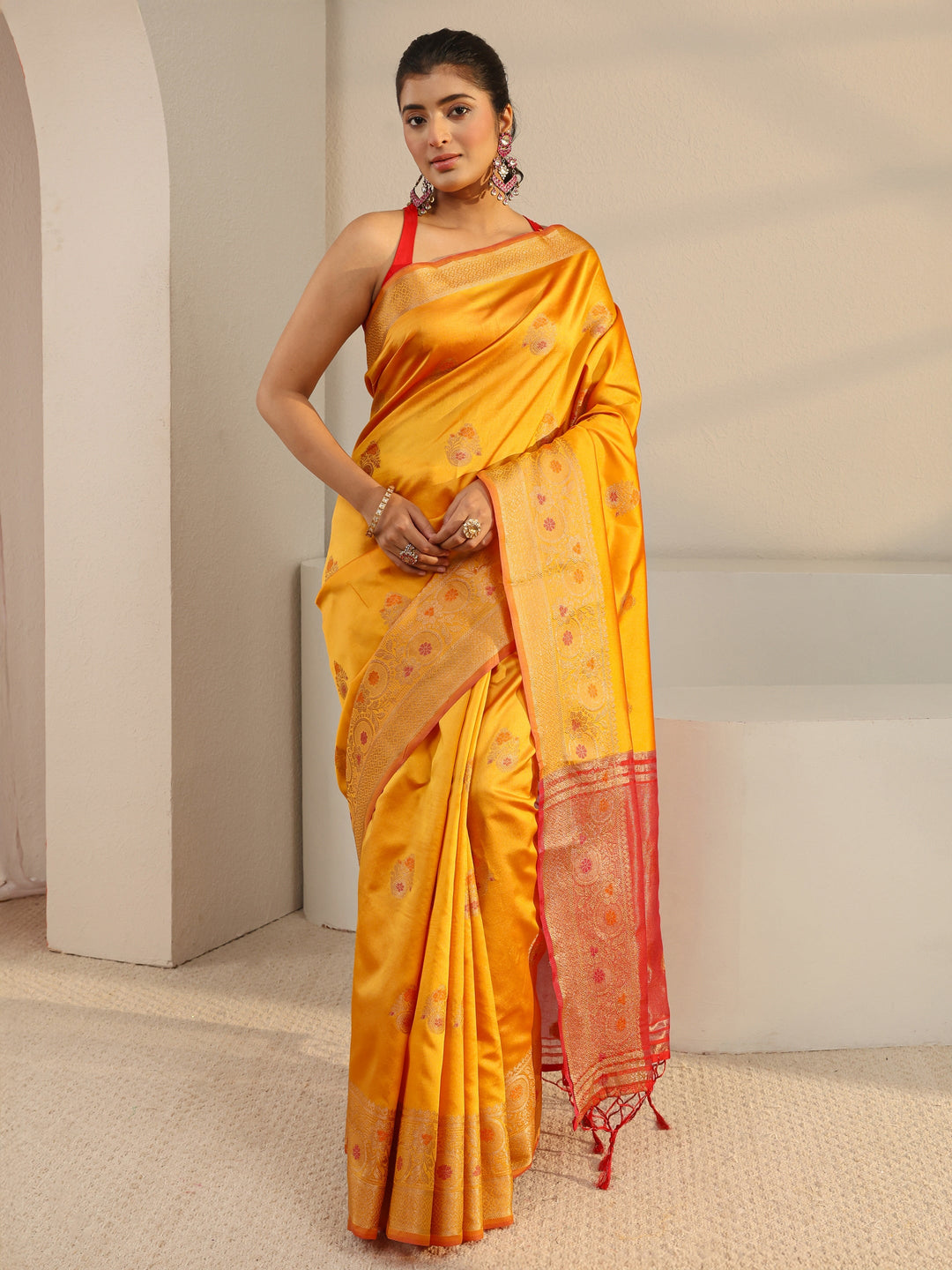 Mustard Floral Woven Design Silk Blend Saree With Unstitched Blouse Piece