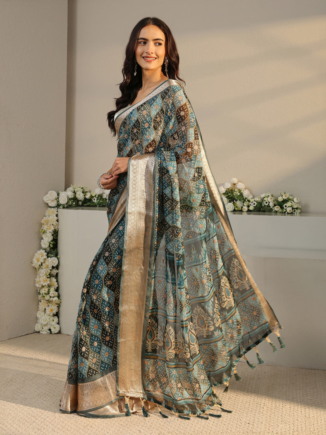 Blue Bandhani Printed Chiffon Saree With Unstitched Blouse Piece