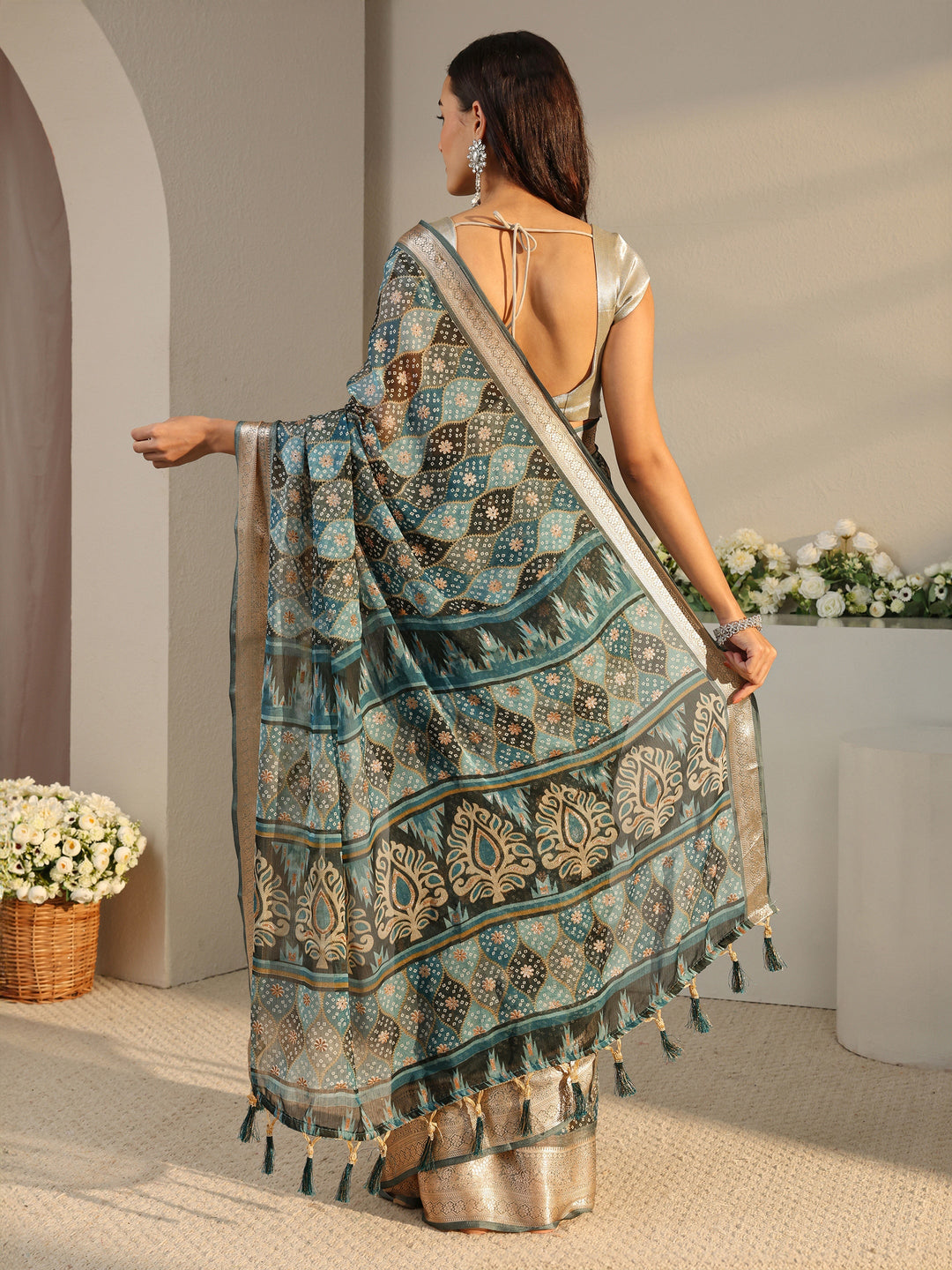 Blue Bandhani Printed Chiffon Saree With Unstitched Blouse Piece