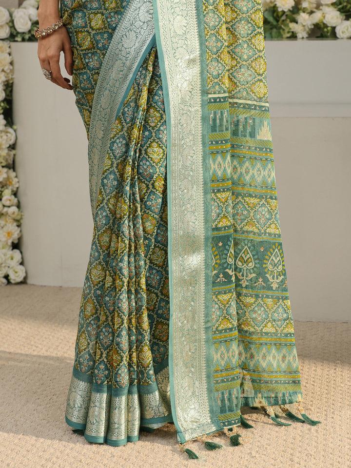 Green Printed Chiffon Saree With Unstitched Blouse Piece