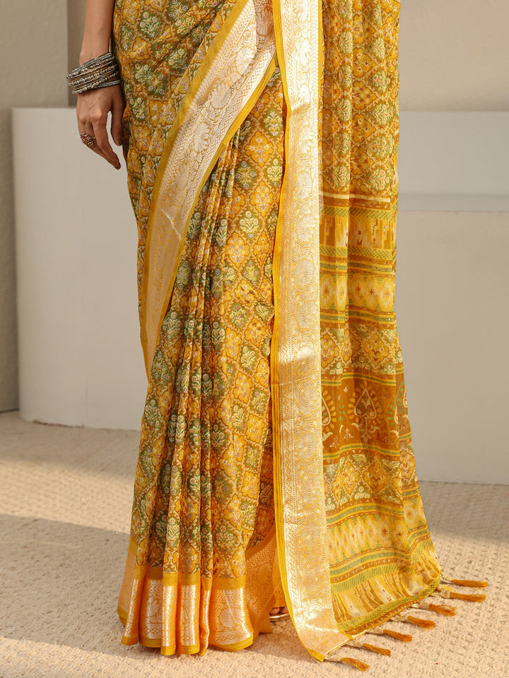 Mustard Printed Chiffon Saree With Unstitched Blouse Piece