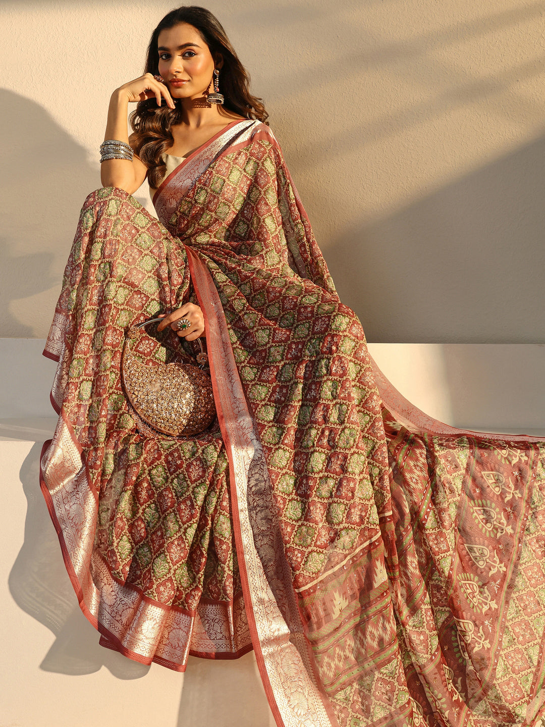 Coral Printed Chiffon Saree With Unstitched Blouse Piece