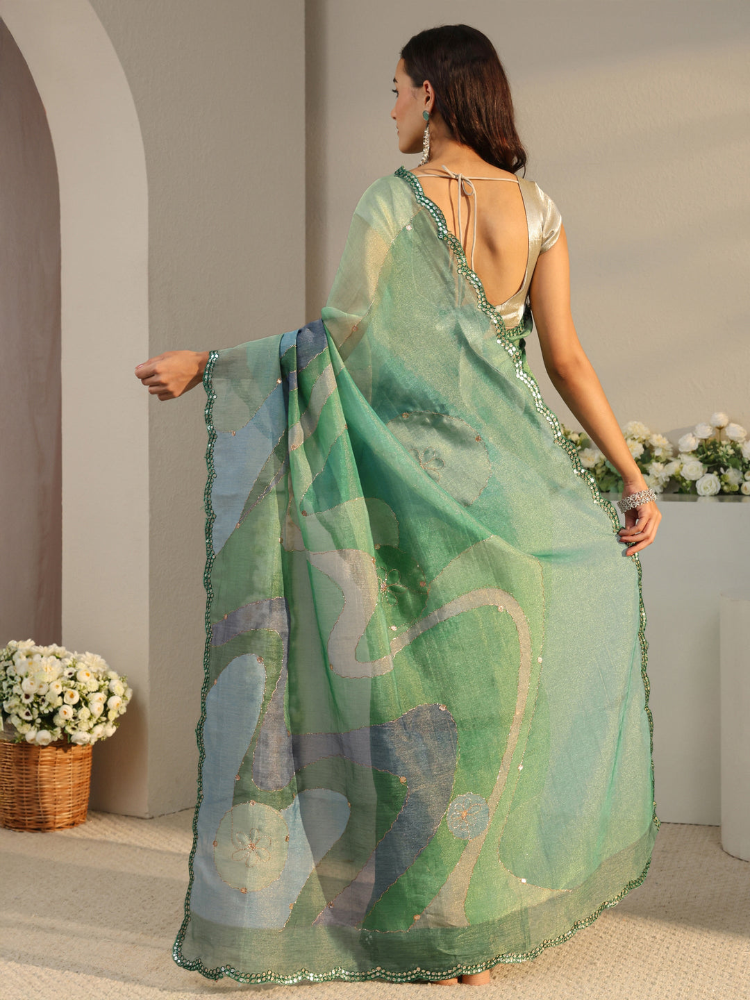 Green Abstract Printed Tissue Saree With Unstitched Blouse Piece