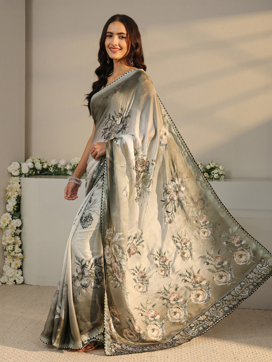 Ivory Floral Printed Ombre Chiffon Saree With Unstitched Blouse Piece