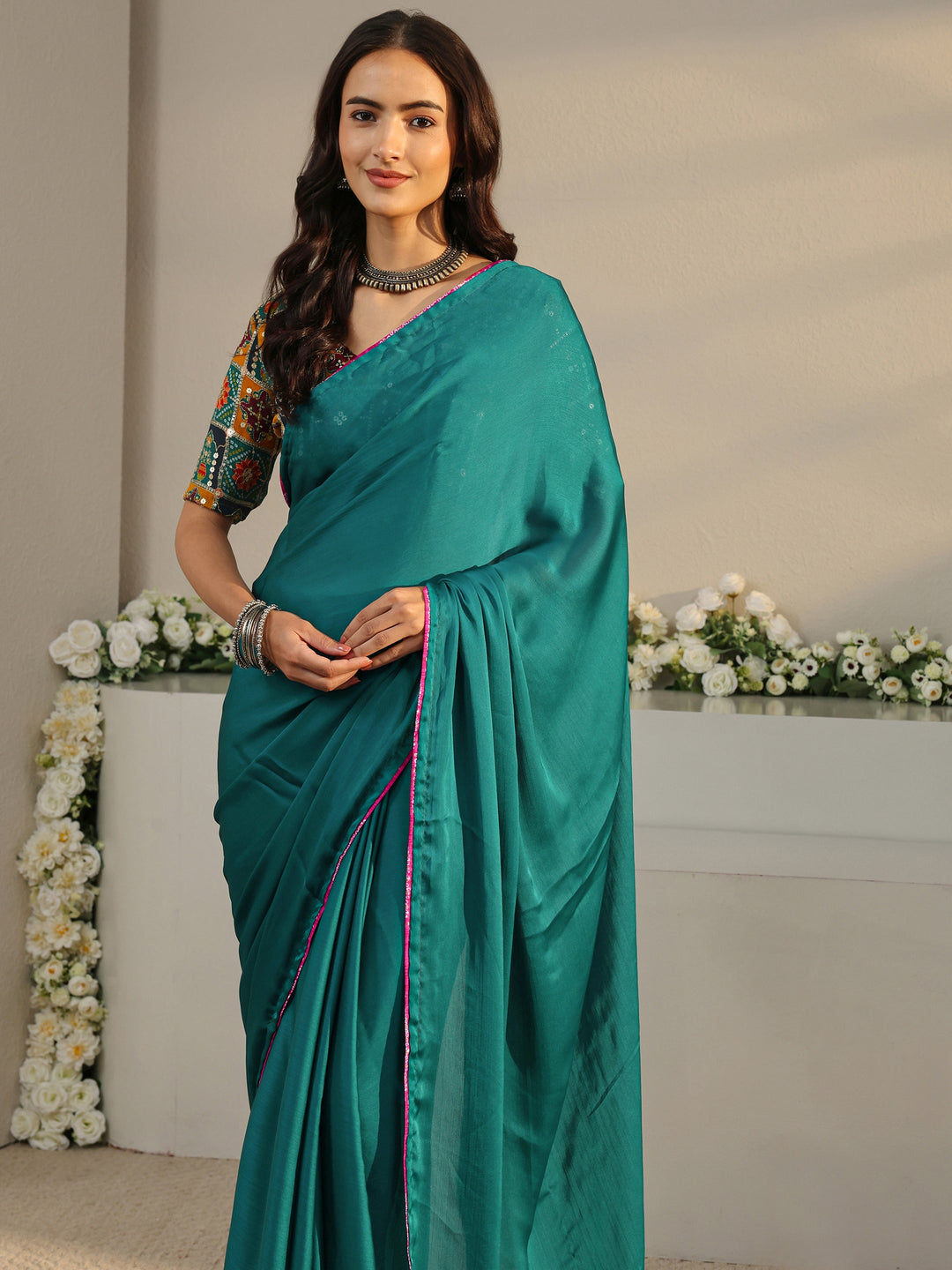 Teal Solid Chiffon Saree With Unstitched Blouse Piece