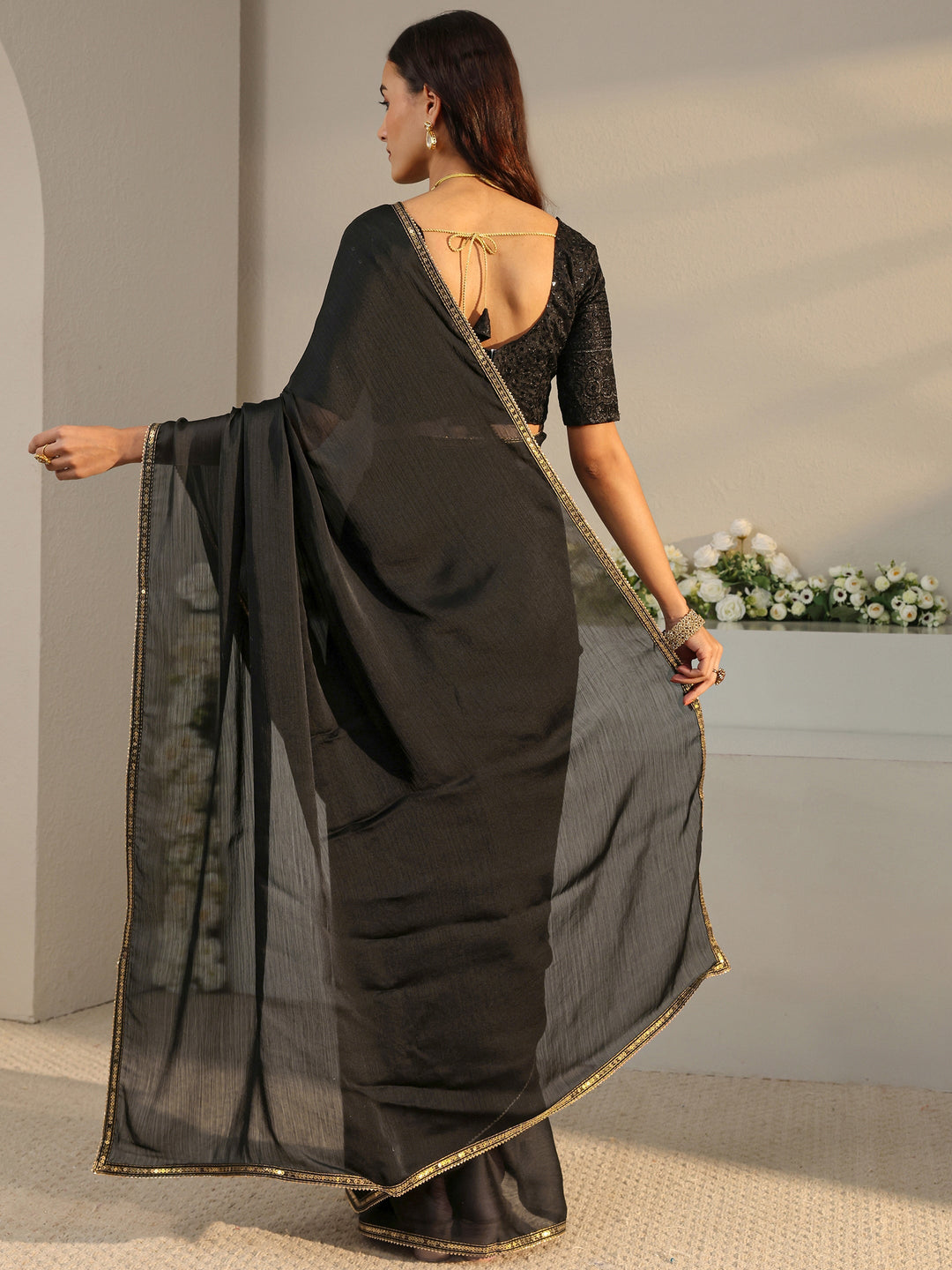 Black Solid Chiffon Saree With Unstitched Blouse Piece