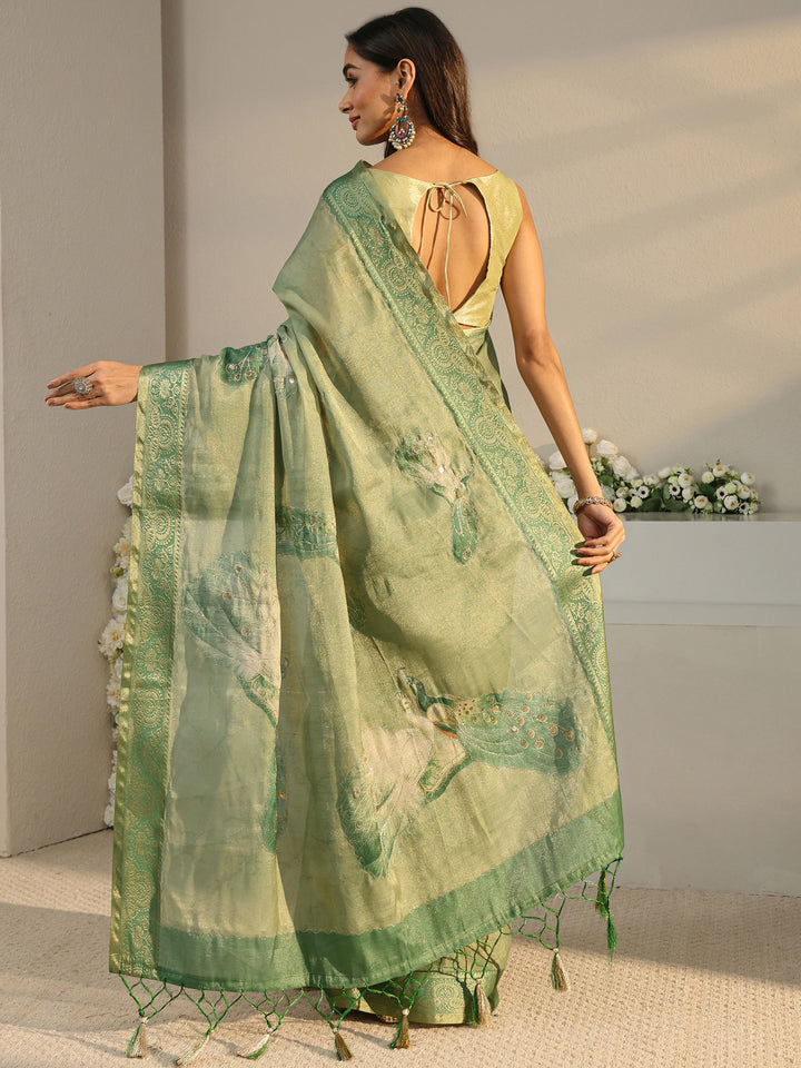Green Quirky Printed Silk Blend Saree With Unstitched Blouse Piece