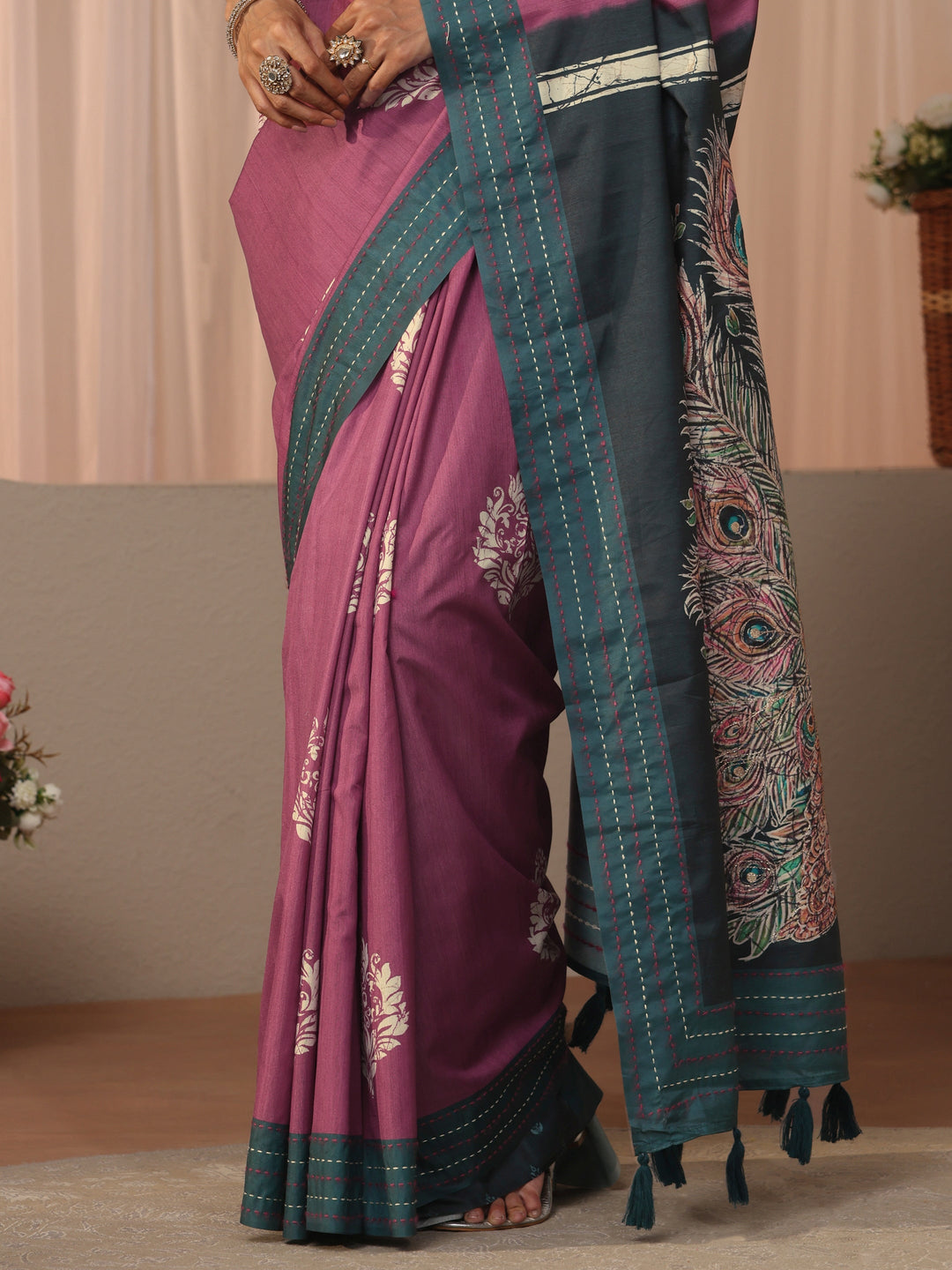 Mauve Floral Printed Cotton Blend Saree