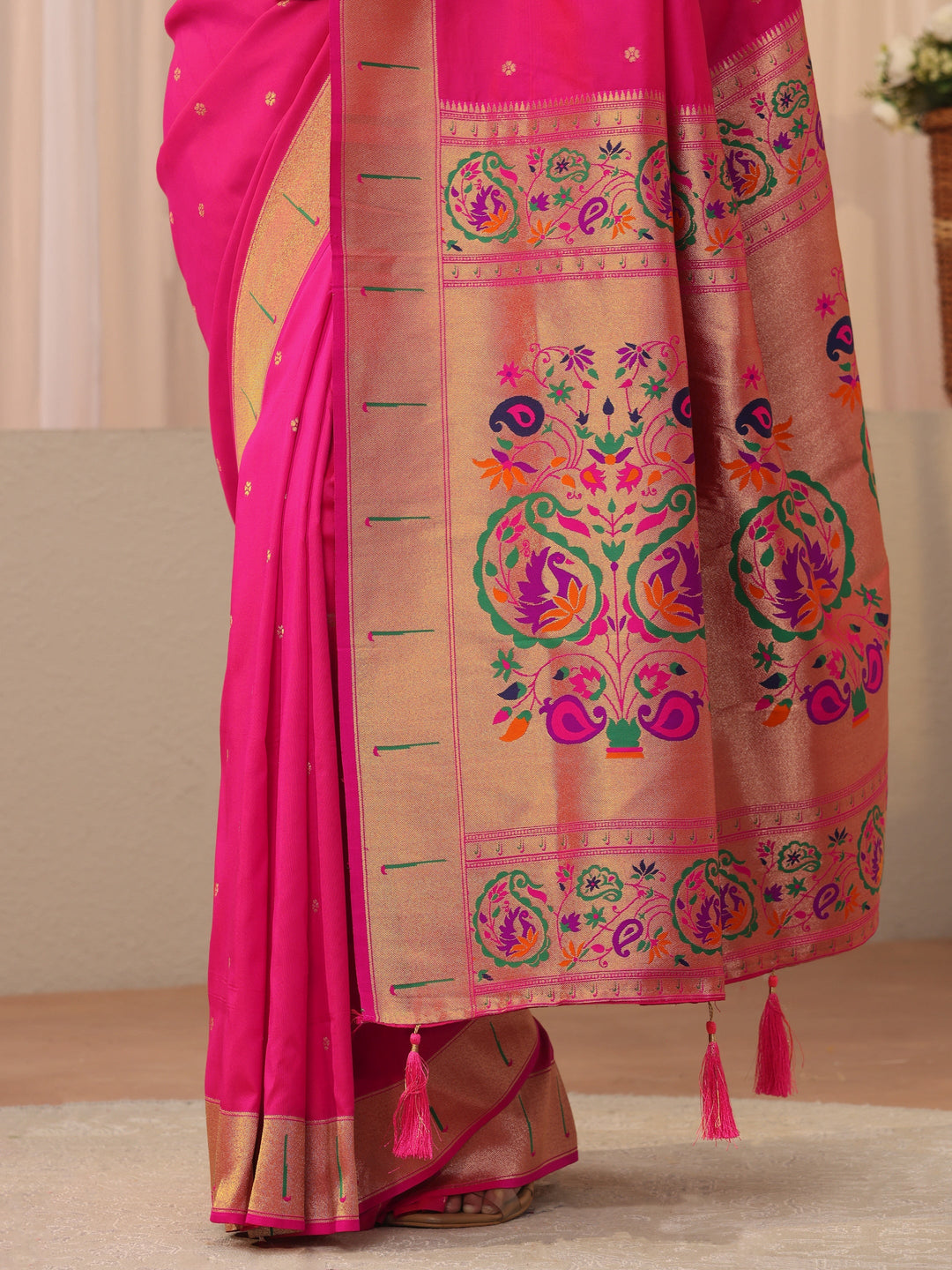 Pink Ethnic Motif Self Design Silk Blend Saree