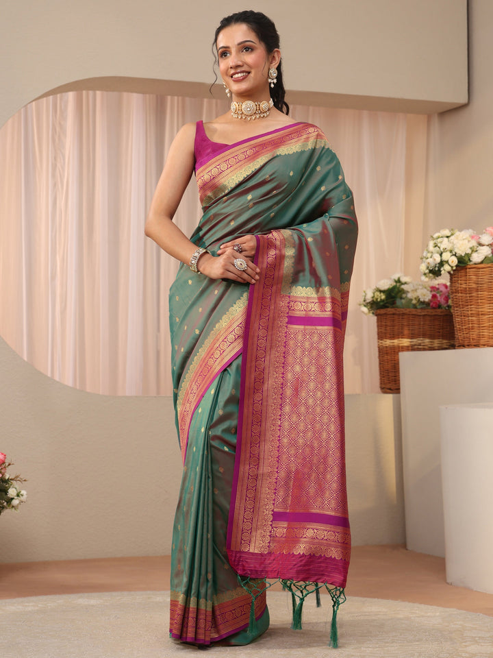 Green Ethnic Motif Self Design Silk Blend Saree