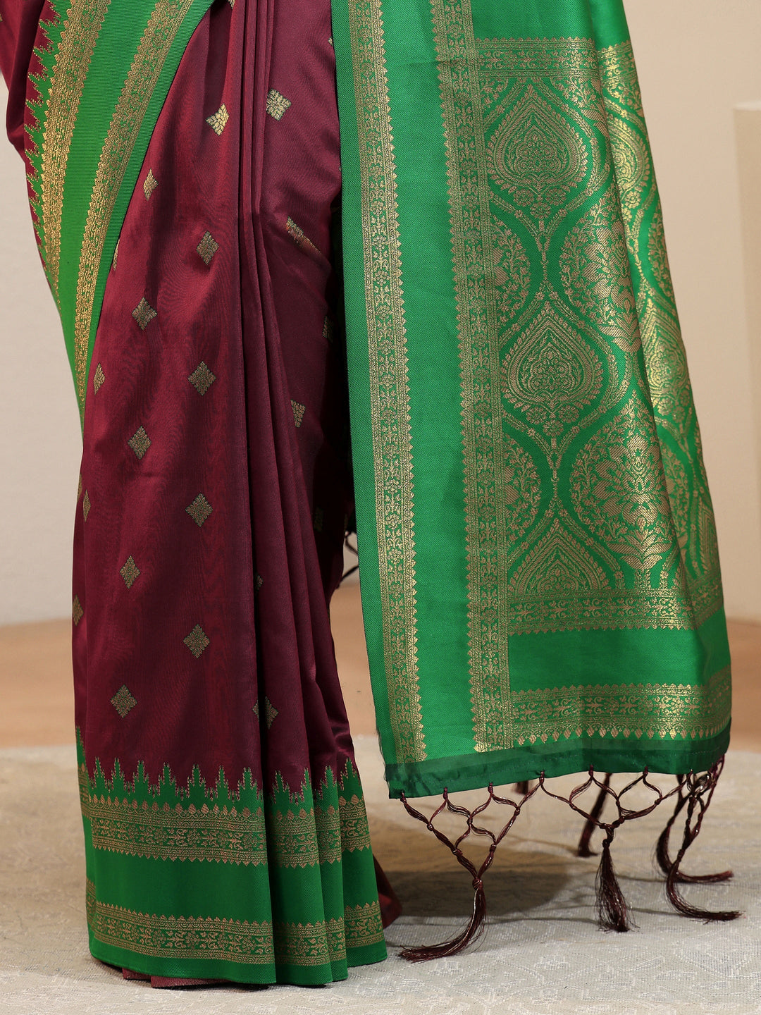 Mahagony Red Silk Blend Kanjeevaram Saree