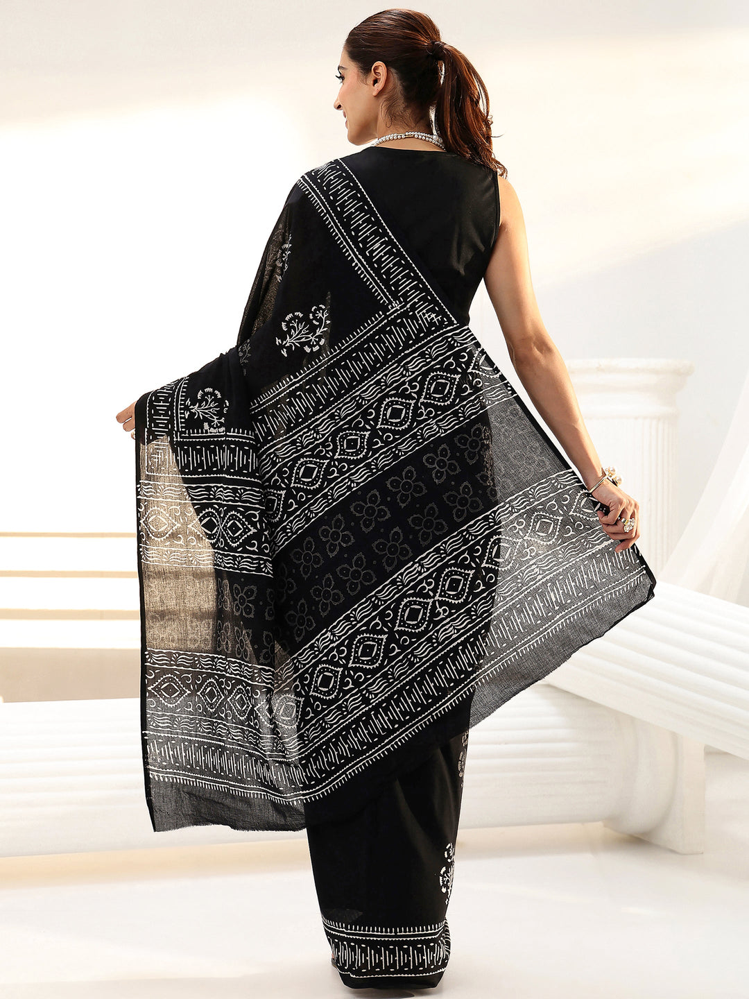 Blue Floral Printed Cotton Saree