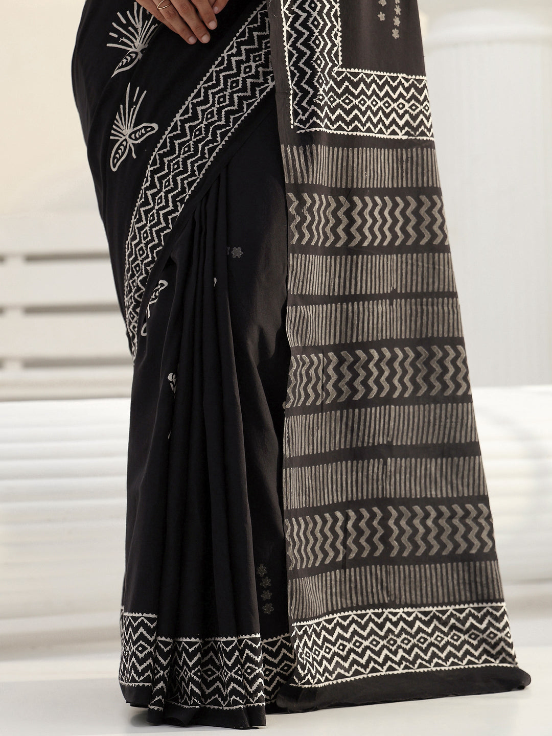 Black Floral Printed Cotton Saree