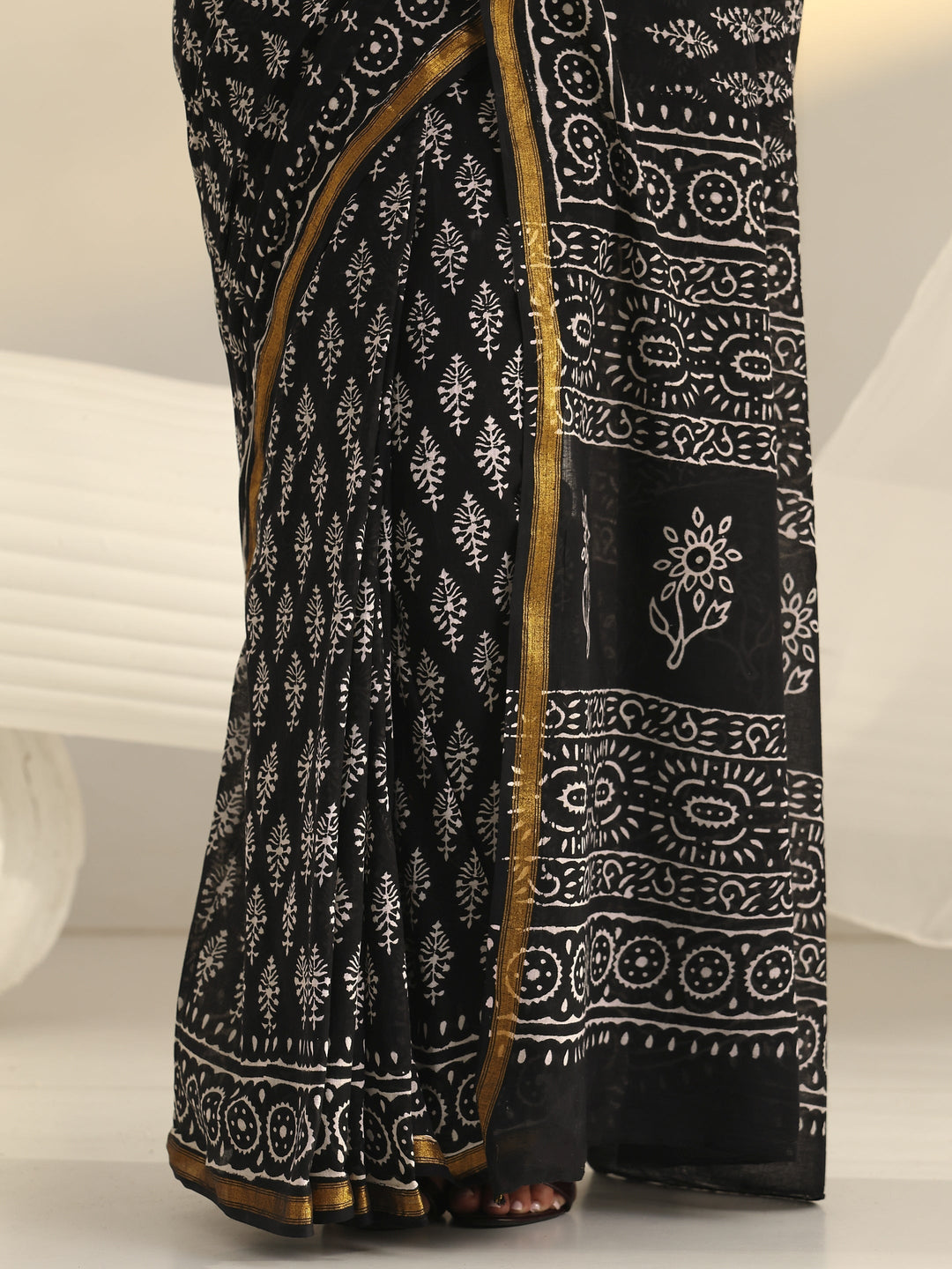 Black Dabu Print Cotton Saree