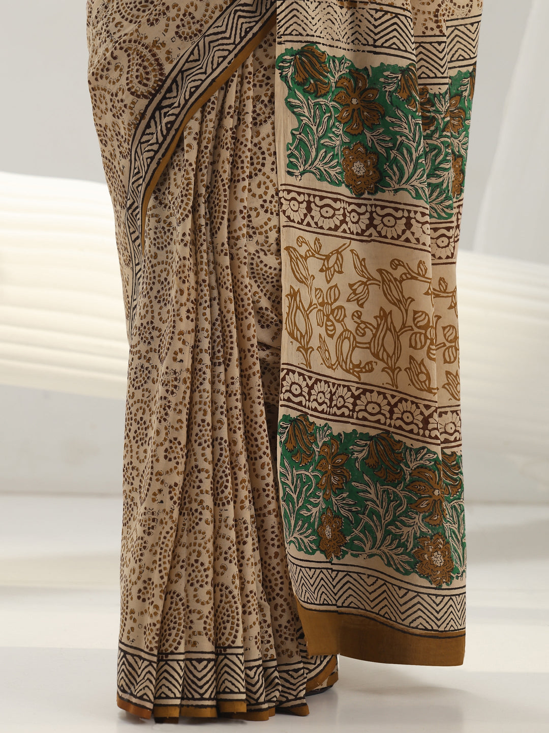 Beige Dabu Print Cotton Saree