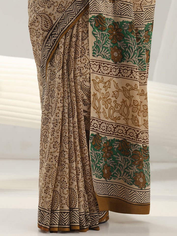Beige Dabu Print Cotton Saree