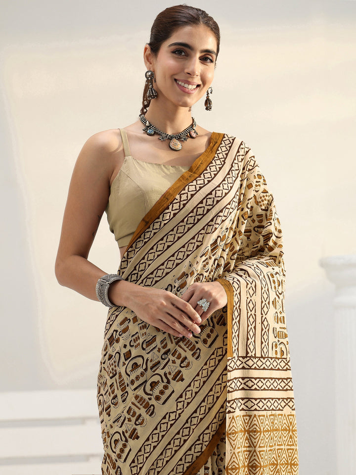 Beige Quirky Printed Cotton Saree
