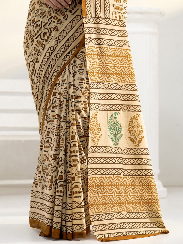 Beige Quirky Printed Cotton Saree