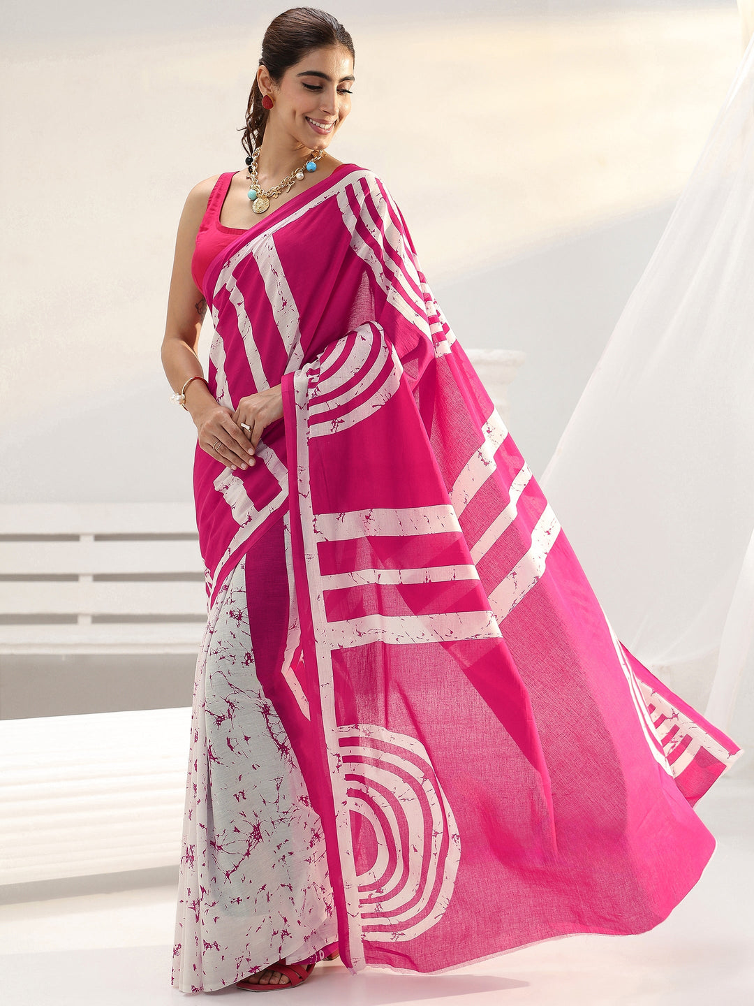 Pink Abstract Printed Cotton Saree
