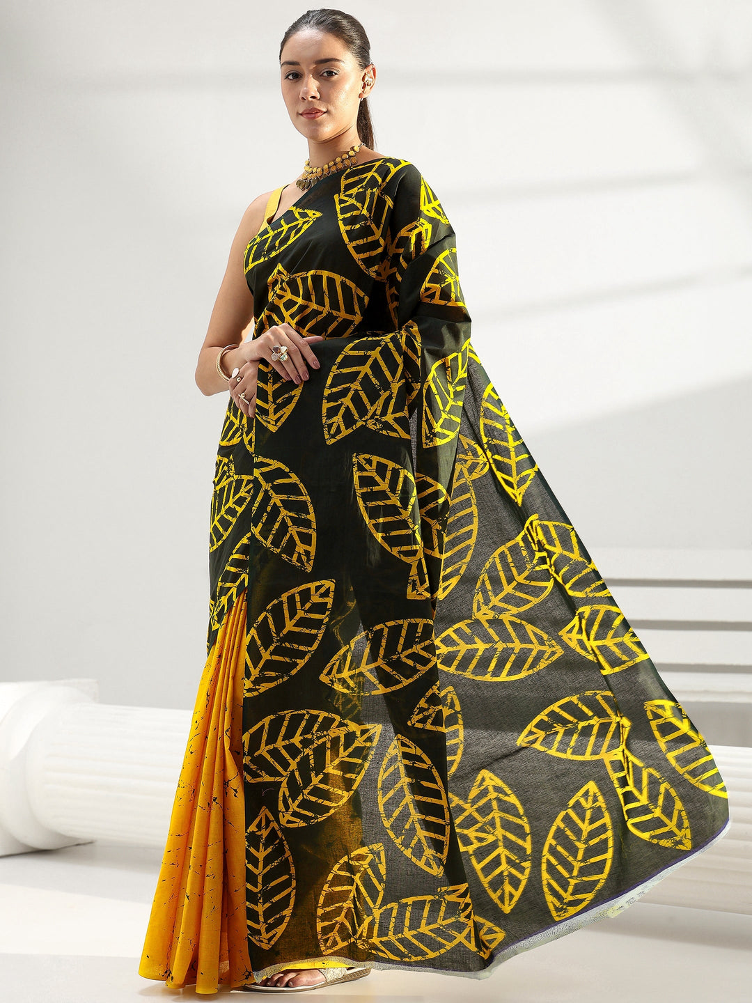 Green Floral Printed Cotton Saree