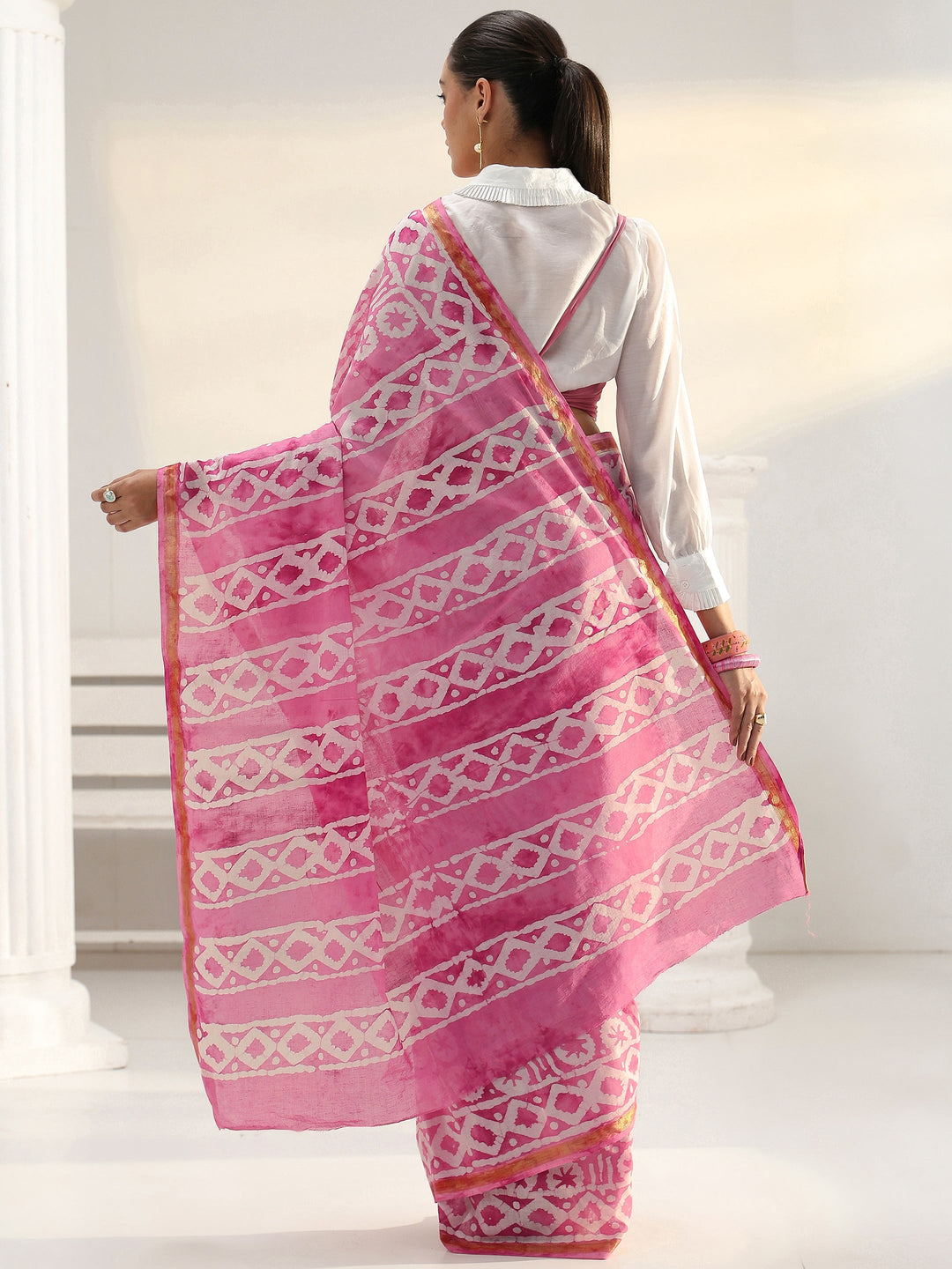 Pink Ethnic Printed Cotton Saree