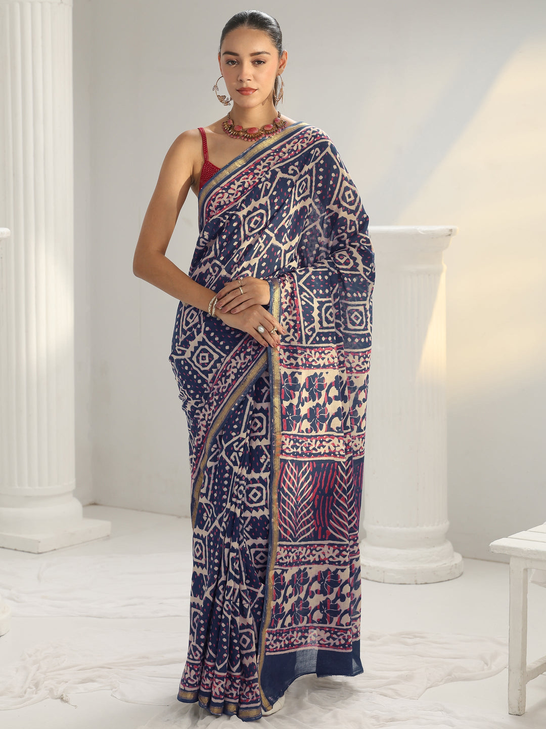 Blue Ethnic Printed Cotton Saree