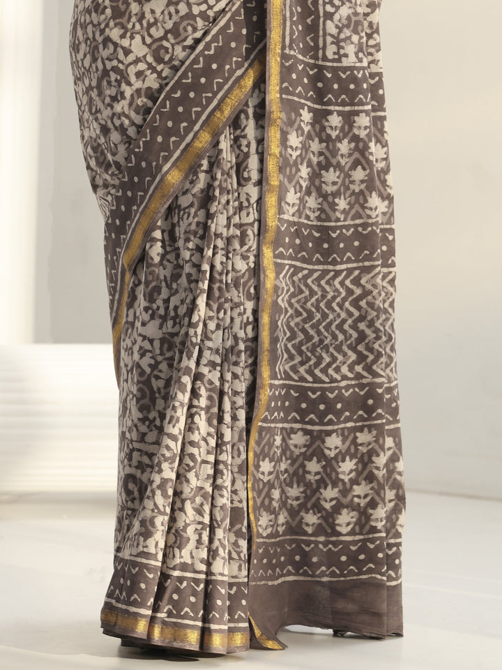 Brown Dabu Print Cotton Saree