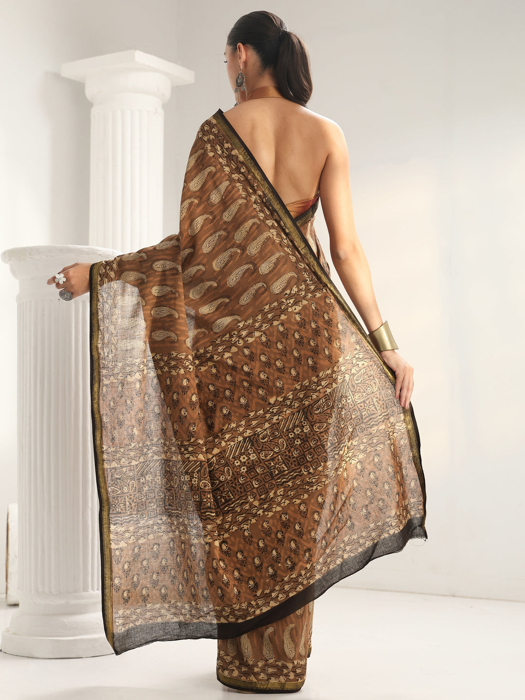 Brown Paisley Printed Cotton Saree