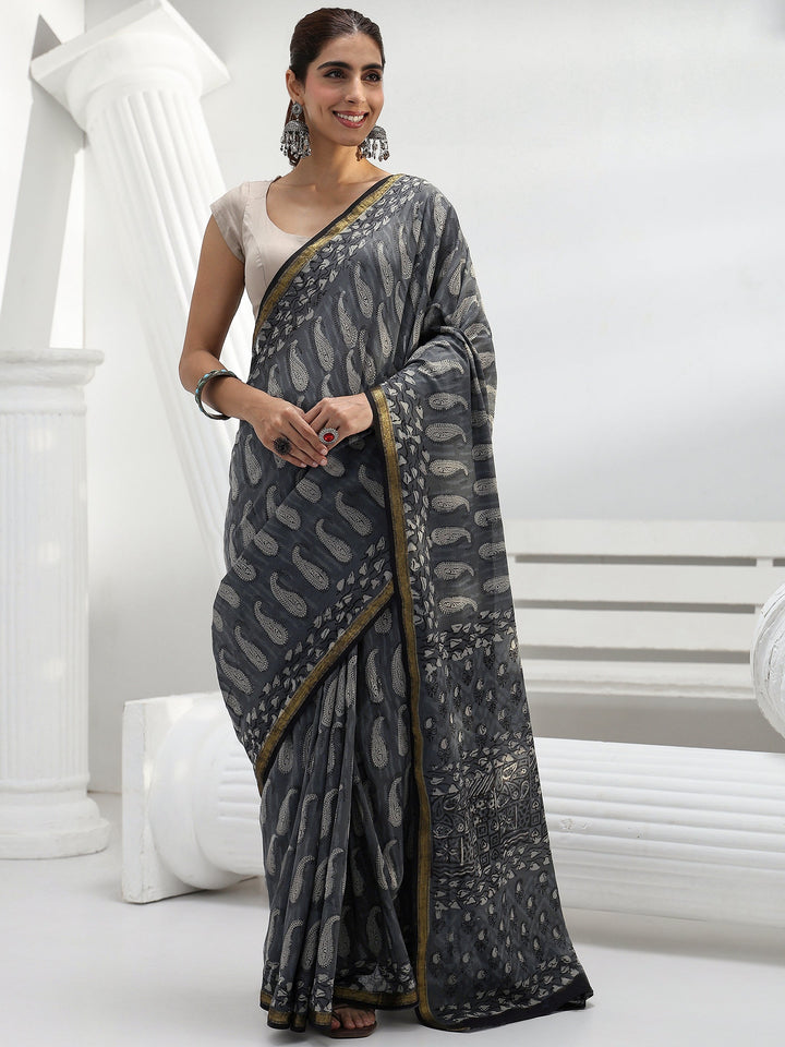 Grey Paisley Dabu Print Cotton Saree