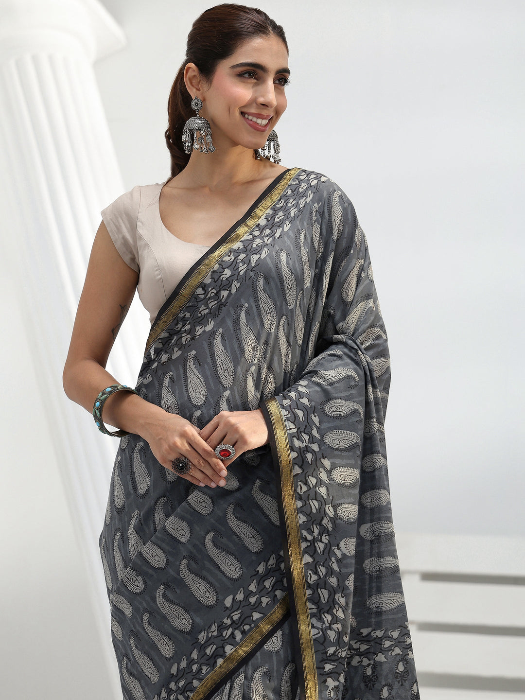 Grey Paisley Dabu Print Cotton Saree