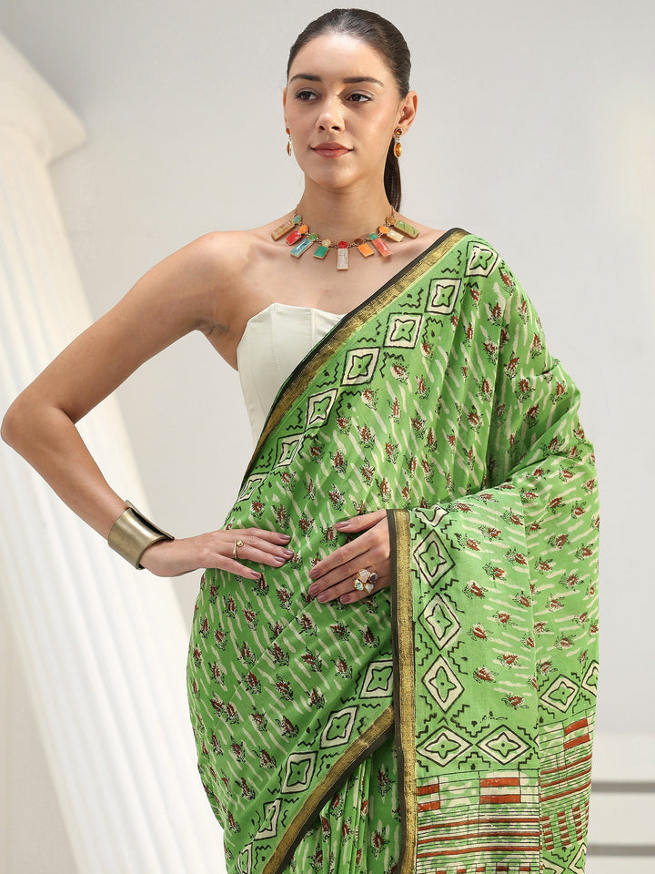 Kelly Green Floral Bagru Print Cotton Saree