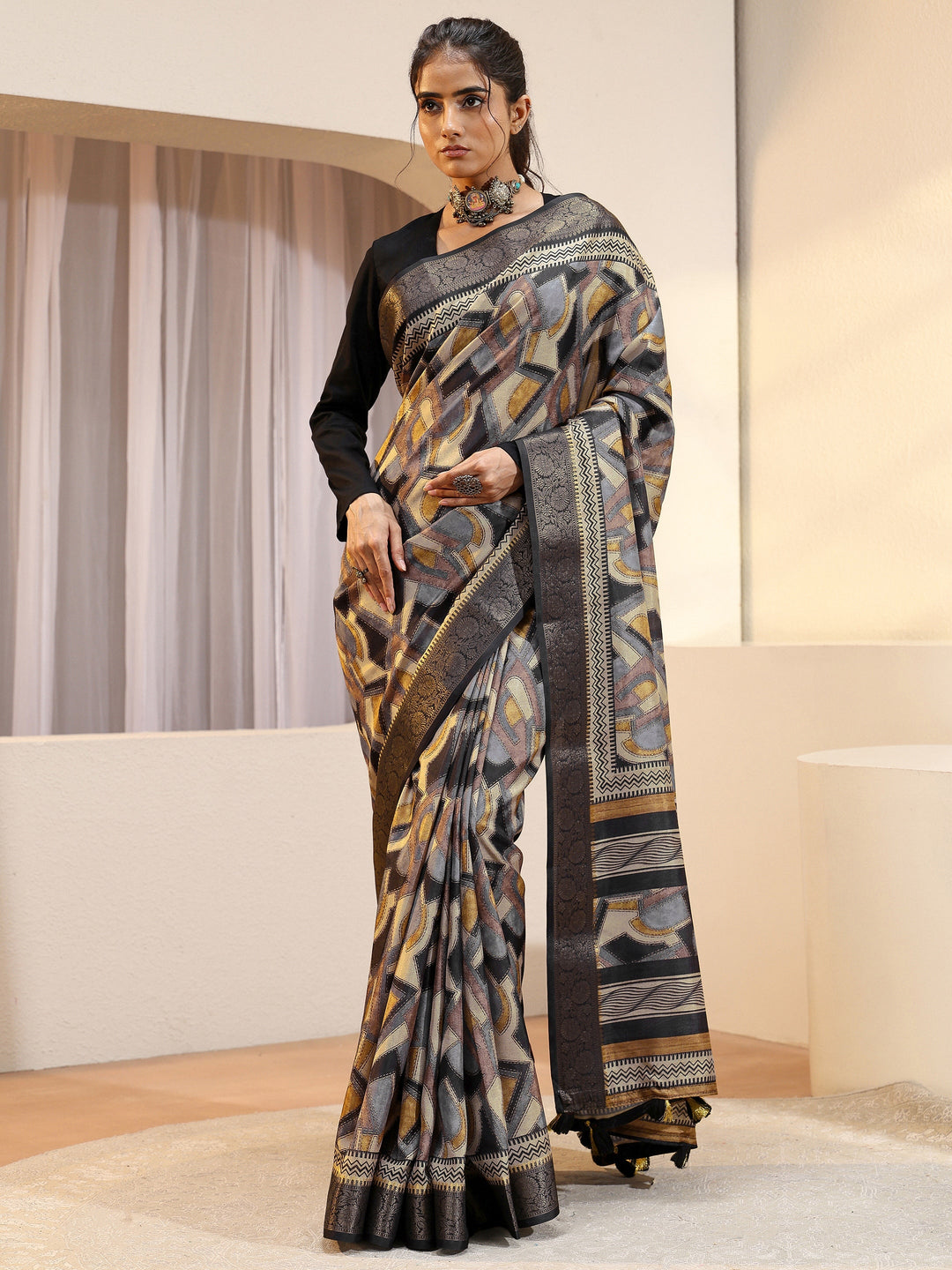 Black Geometric Print Silk Blend Saree