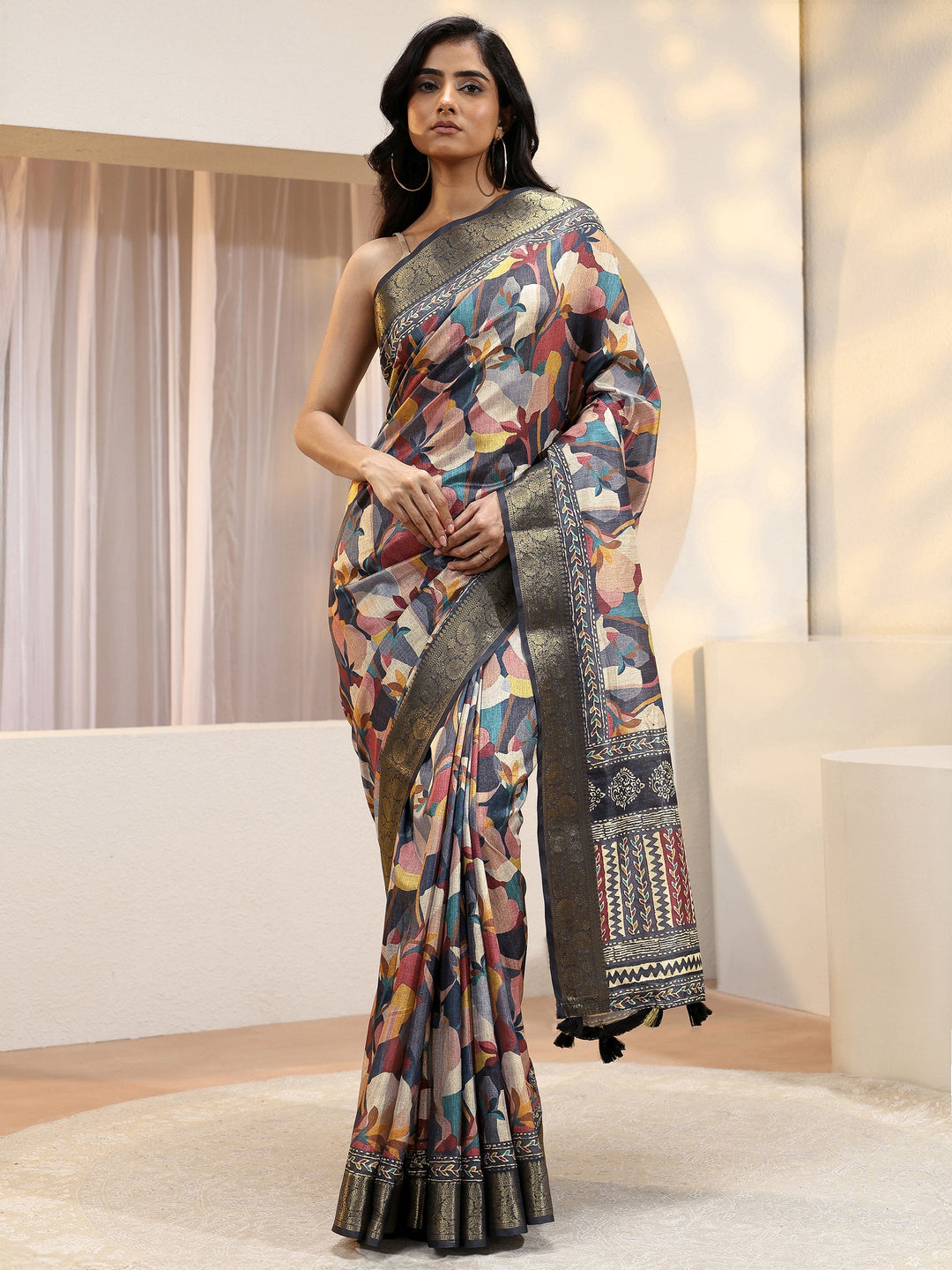 Multicolour Abastract Floral Print Silk Blend Saree