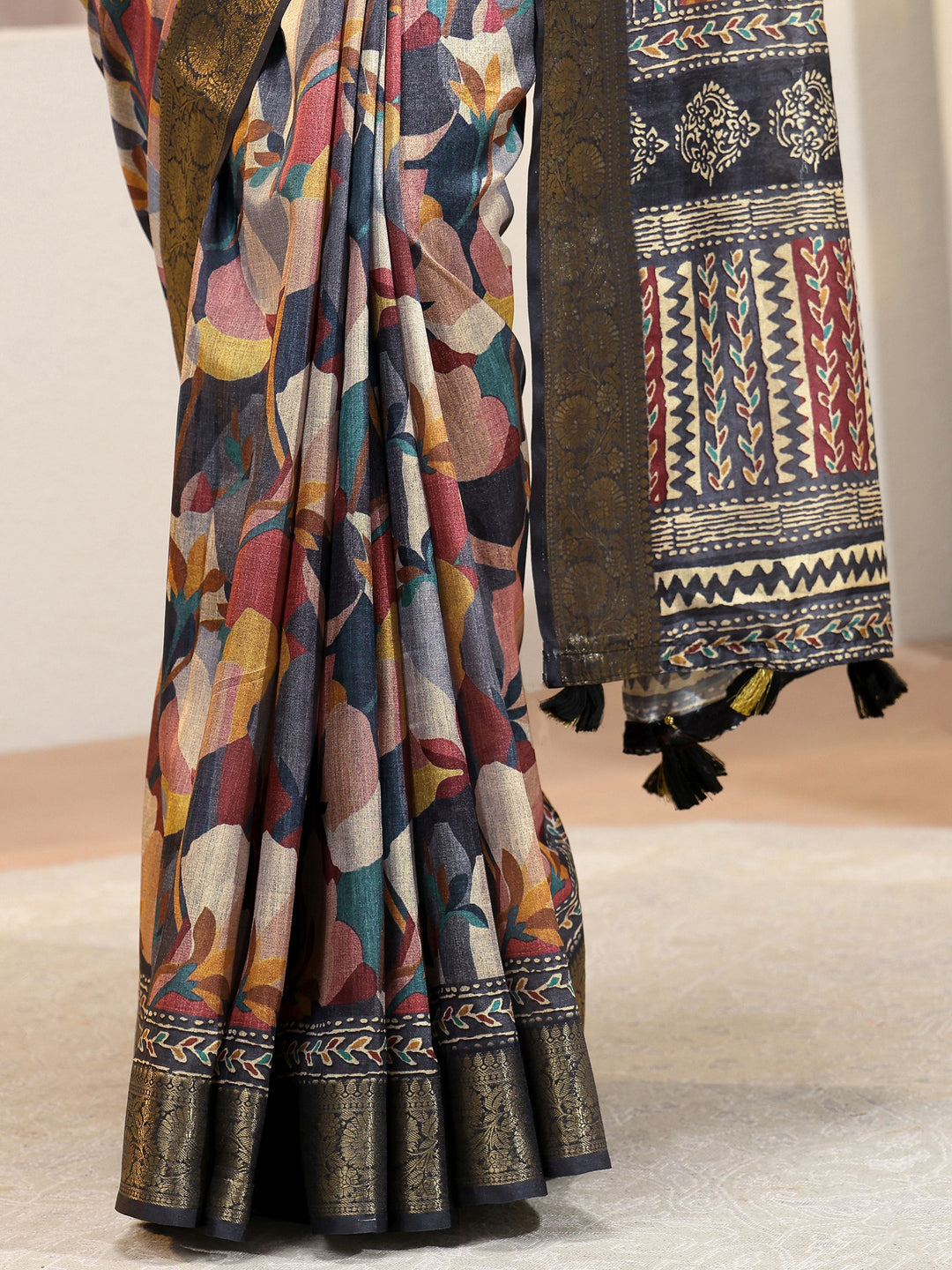 Multicolour Abastract Floral Print Silk Blend Saree