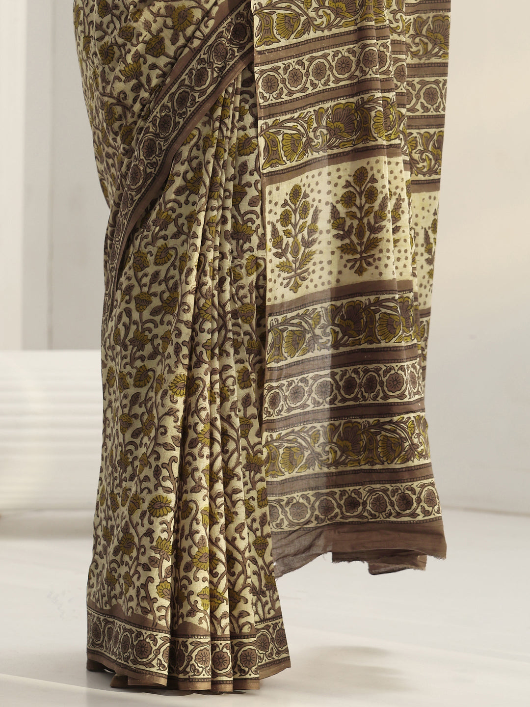 Green Floral Printed Cotton Saree
