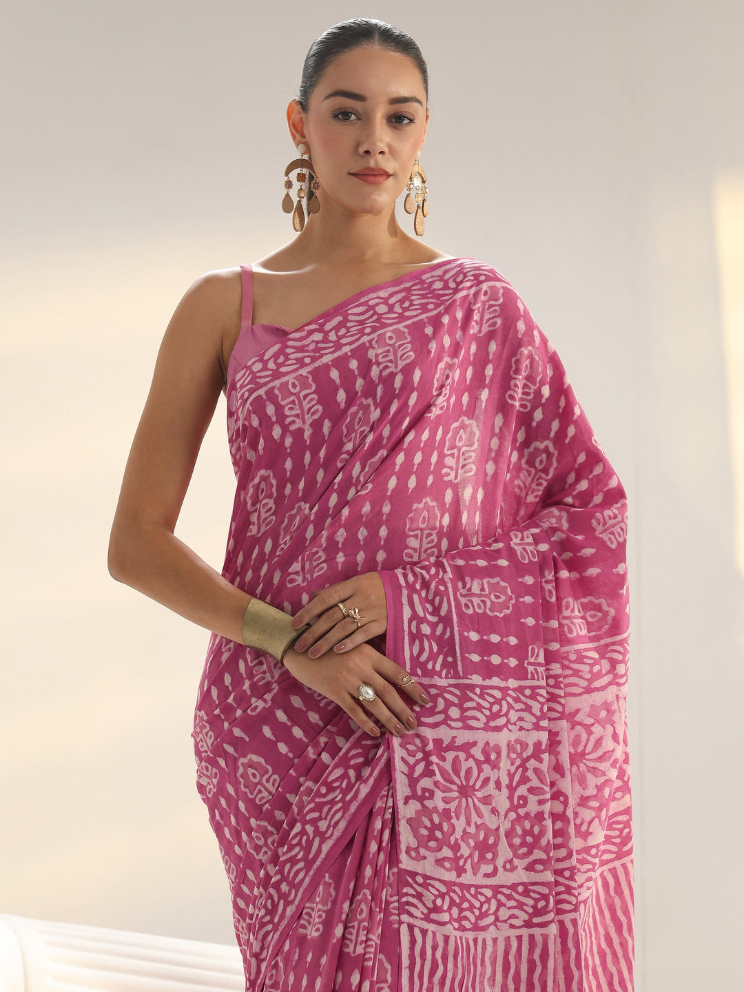 Pink Batik Printed Cotton Saree