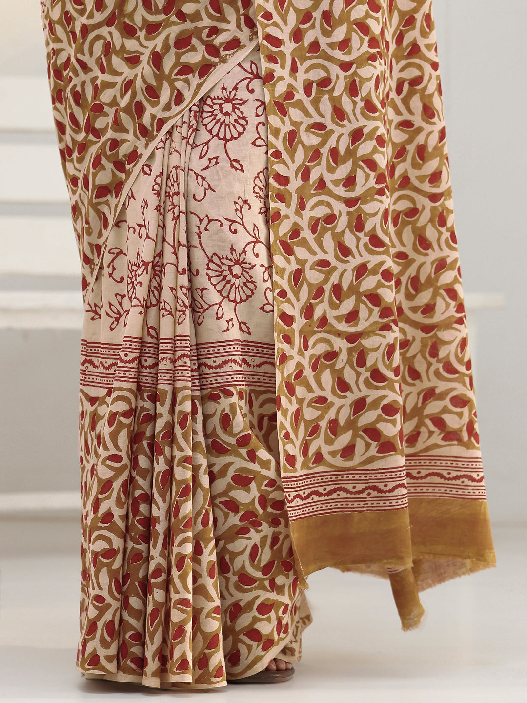 Beige Floral Bagru Print Cotton Saree