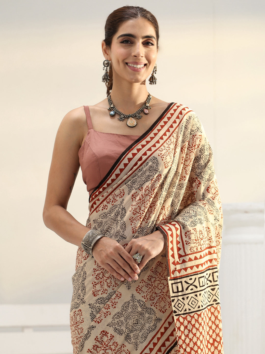 Beige Ethnic Bagru Print Cotton Saree